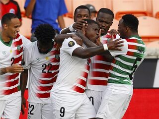 Suriname sluit Gold Cup af met historische eerste zege ooit op eindtoernooi