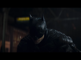 Rondvliegende vleermuis verstoort vertoning van nieuwe 'Batman'-film