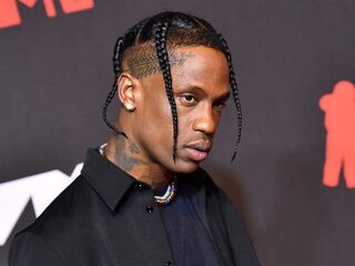Travis Scott werkt mee aan veiligheidsinitiatief voor concerten