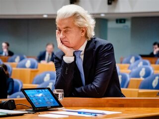 Twitter schorst account Geert Wilders na haatdragende tweets over islam