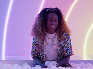 Uit Je Bubbel: Princey Jenkins en King Faisel praten over wat mannelijkheid precies is