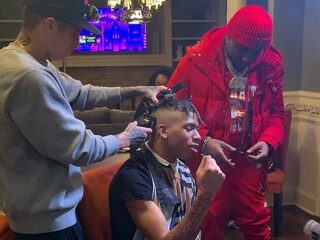 TikTok-sensatie (22) opent kappersopleiding in gevangenis