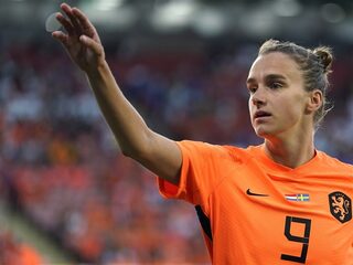 Vivianne Miedema keert terug bij Oranje-selectie na negatieve coronatest