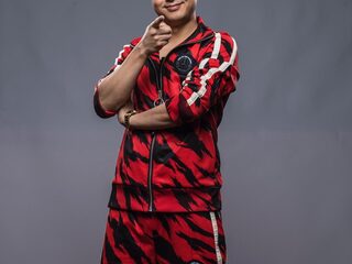 Rob werd ontvoerd door zijn tante en ter adoptie afgestaan