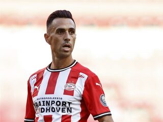 Vrouw en kinderen PSV'er Zahavi vastgebonden en bedreigd bij woningoverval