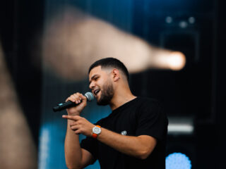 Lijpe maakt fans blij met gloednieuw album