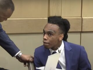 Moeder YNW Melly kreeg hartaanval vanwege stress om doodstraf in zijn rechtszaak