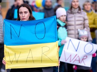 Waarom krijgt de oorlog in Oekraïne meer aandacht dan die in andere landen?