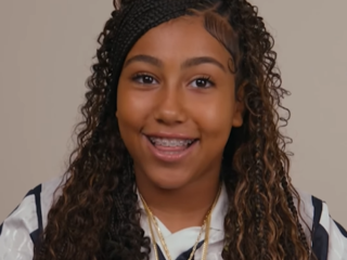 Volgens North West heeft Kim Kardashian al twee jaar niet voor haar gekookt: "Eet komkommer met zout"