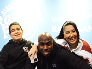 Fernando steekt Mikael, die naar Armenië wordt 'teruggestuurd', hart onder de riem