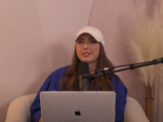 Dochter Eminem Hailie Jade volledig in tranen na het zien van nieuwste videoclip 'Somebody Save Me'