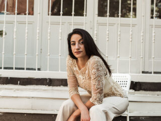 Amira (25): "Juist met een biculturele achtergrond heb je veel kennis en skills"