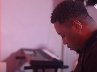 Architrackz en Bryan Mg maken zwoele lovesong in 'Beats Tikken Met'