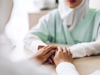 Ziekenhuisapotheek moet moslima 8500 euro betalen na ontslag