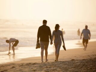 Nederlandse toerist (19) vechtend ontsnapt aan verkrachting op Kreta