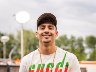 Noodweer in Dubai: Boef ontvlucht het land en ziet Mbappé spelen