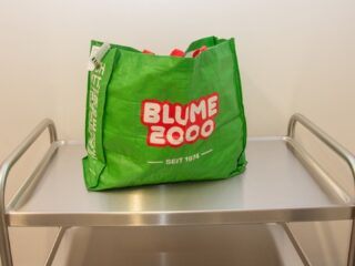 Baby in grote boodschappentas op straat gevonden in Duitsland