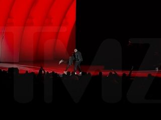 Dave Chappelle tijdens show aangevallen door gewapende man