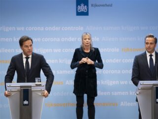 Kabinet voegt extra coronamaatregelen toe: publieke gebouwen dicht