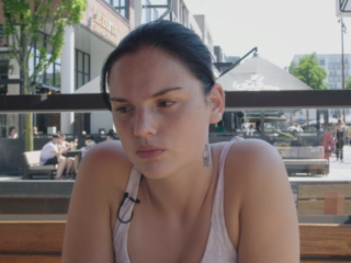 Famke Louise openhartig over ex-vriend: "Hij sloeg me bijna dagelijks"