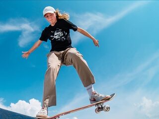 Keet (16): "Door skateboarden heb ik zoveel van de wereld kunnen zien"