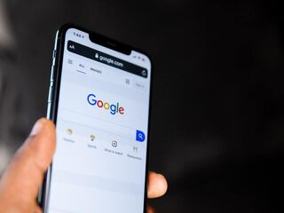 Google voegt functie toe die je liedjes laat zoeken door te neuriën
