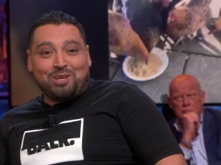 Rotterdamse garagehouder Hamza gaat viral als kippenvriend