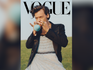 Harry Styles schrijft geschiedenis als eerste man op cover Vogue