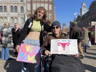 Jongeren over vrouwenrechten: "We worden nog steeds onderdrukt"