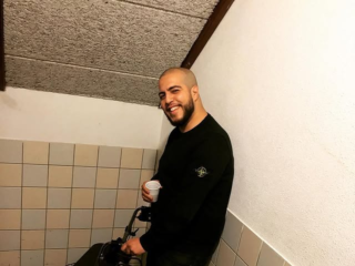 Stichting Feis plaatst waterputten ter ere van overleden rappers