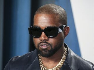 Kanye West lijkt het eens te zijn met Jay Z's Grammy-speech