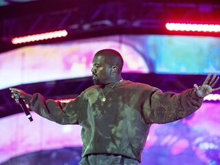 Kanye West woont in stadion Atlanta om album af te maken