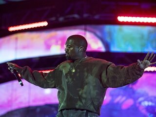 Kanye West zet eindelijk 'Donda' online
