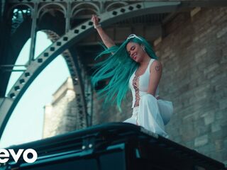 Karol G dropt haar derde album KG0516