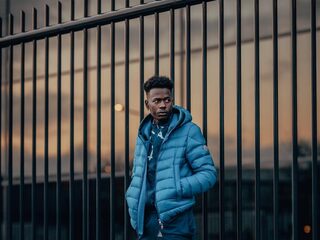 101Barz-docu Knaller: 'Na de dood van mijn moeder had ik gekke gedachtes'