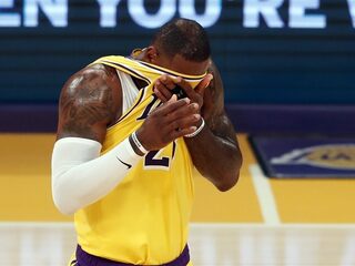 LeBron James en LA Lakers uitgeschakeld in eerste ronde NBA play-offs