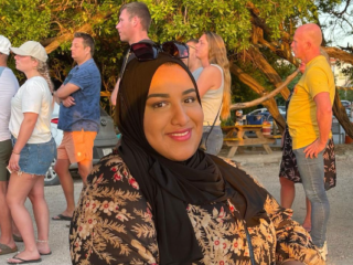 Mervet (27): ''Ik ben trots op mijn hijab, het dragen geeft me steun"