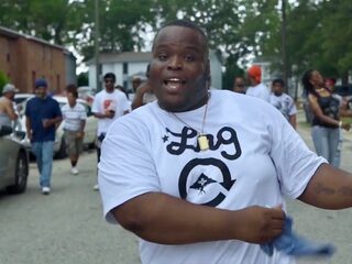 Harde bars en een hoop positiviteit: is Morray de hiphopbelofte van 2021?