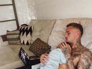 Noa Lang is opnieuw vader geworden: "God heeft mij gezegend"