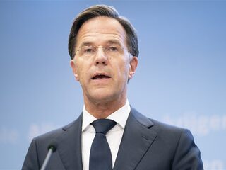 Rutte bevestigt: 'coronatoegangsbewijs voor horeca en evenementen'