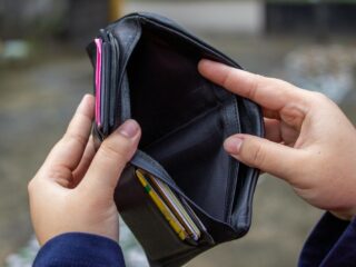 Hoge huur, brandstofprijzen en dure boodschappen: waarom is alles zo duur?