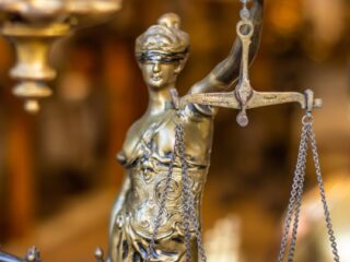 Pedoseksueel Pieter C. vervroegd vrijgelaten en verblijft nu in Amsterdam