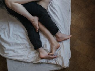 FunX-luisteraar Kevin heeft een juicy Dating Dilemma: "Ik heb seks gehad met haar zus"