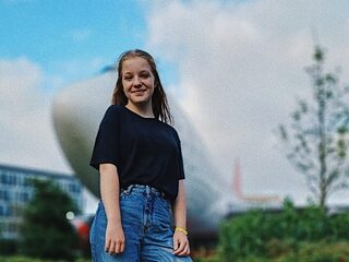 Romy over opgroeien in armoede: "Ik accepteer het wel gewoon"