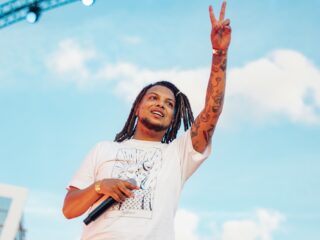 Ronnie Flex moet theatertour noodgedwongen cancellen