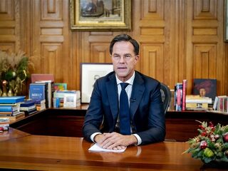 Rutte kondigt lockdown van 5 weken aan: 'Nederland gaat op slot'