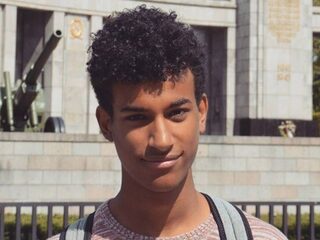 18 Vlaamse studenten voor de rechter wegens dodelijke ontgroening Sanda (20)