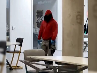 Middelbare school in Haren ontruimd vanwege man met nepwapen