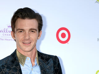 'Drake & Josh'-acteur Drake Bell aangeklaagd voor seksueel getinte gesprekken met minderjarige