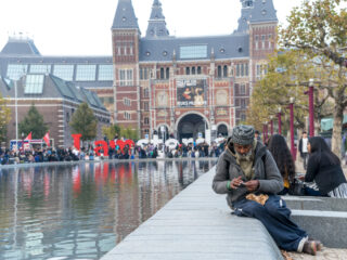 Amsterdams festival voor daklozen: gratis knipbeurt, manicure en tandarts